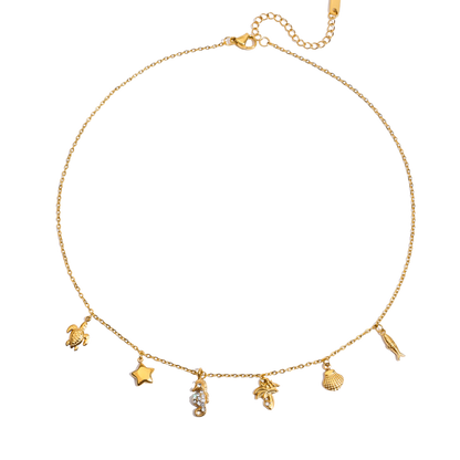 Collar dorado modelo Mar de Auredune, detalle del acabado